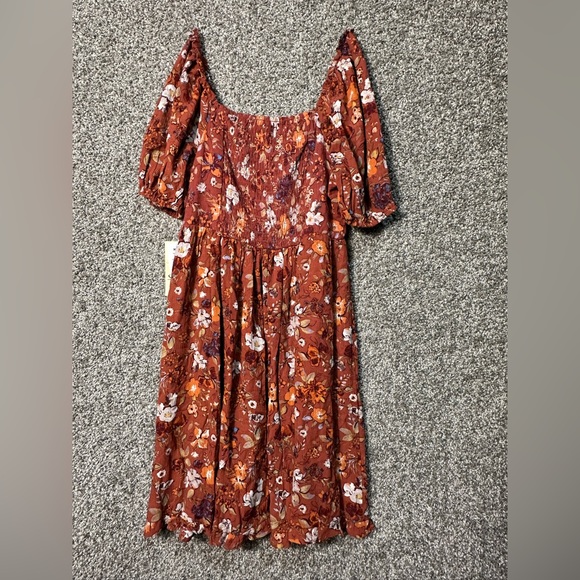 NWT Juniors' Live To Be Spoiled Puff Sleeve Skater Dress Size XL - Picture 5 of 5